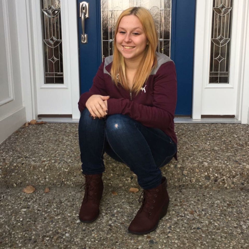Meet your Posher, Taylor